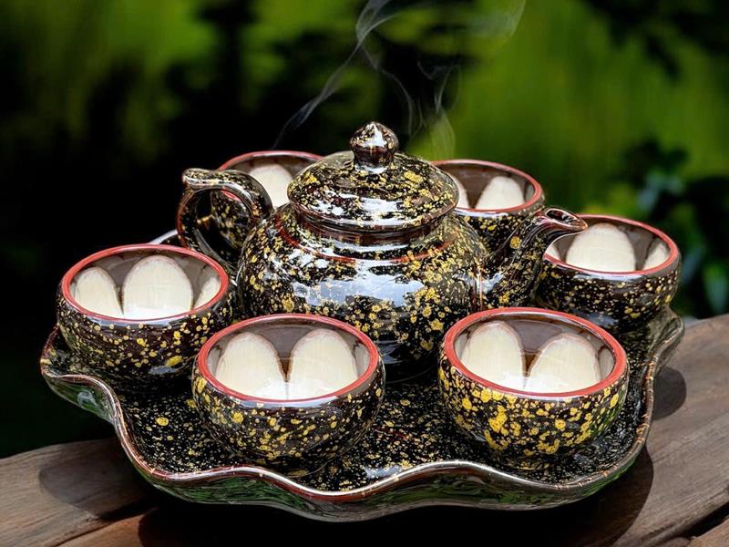 Bộ ấm chén men Hoàng kim sa, sứ cao cấp Bát Tràng