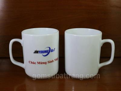 Cốc sứ dáng trụ đứng in logo và in ảnh làm quà tặng